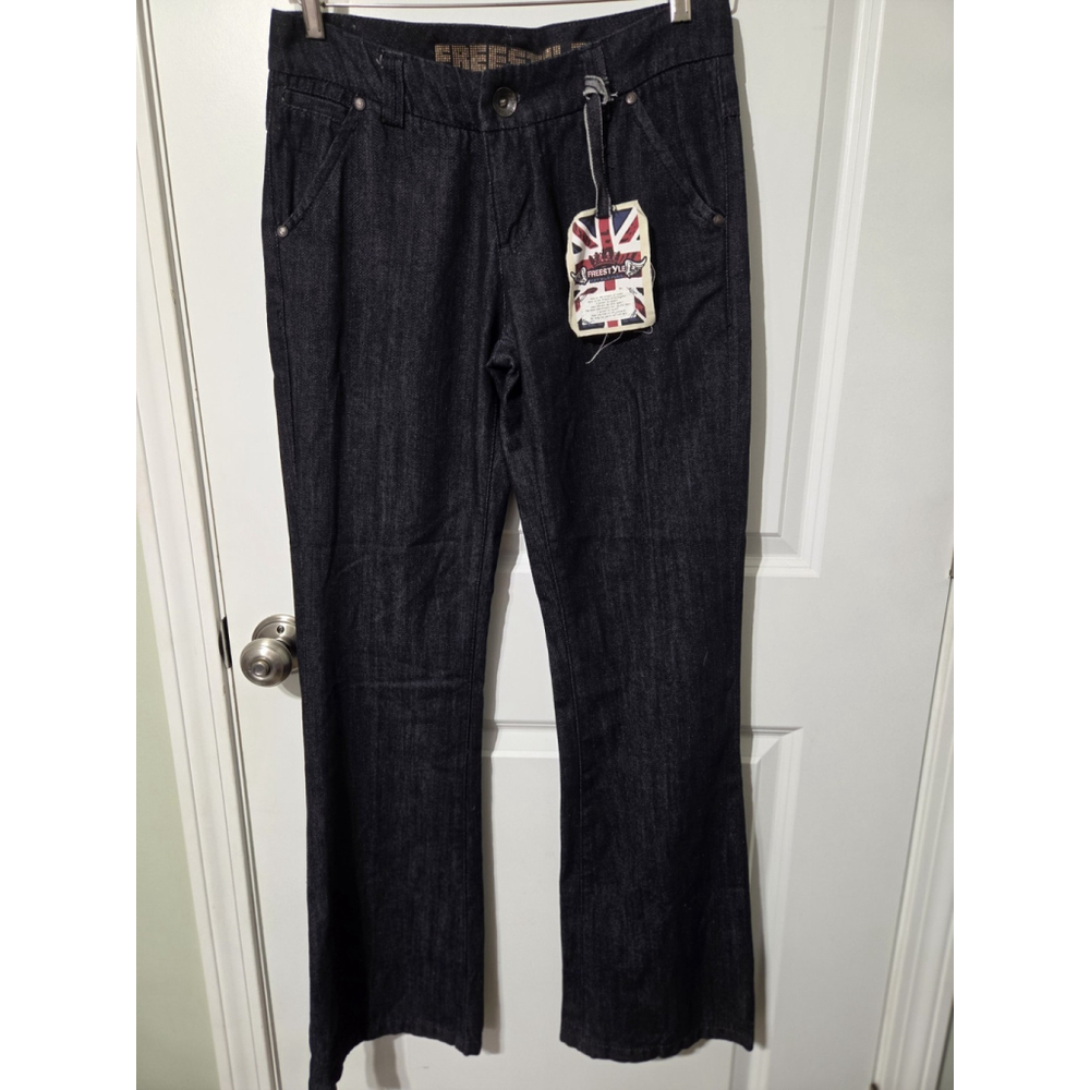 Freestyle Revolution Women's Dark Wash Jeans Size 7 Wide Leg Flaired New W/tag
